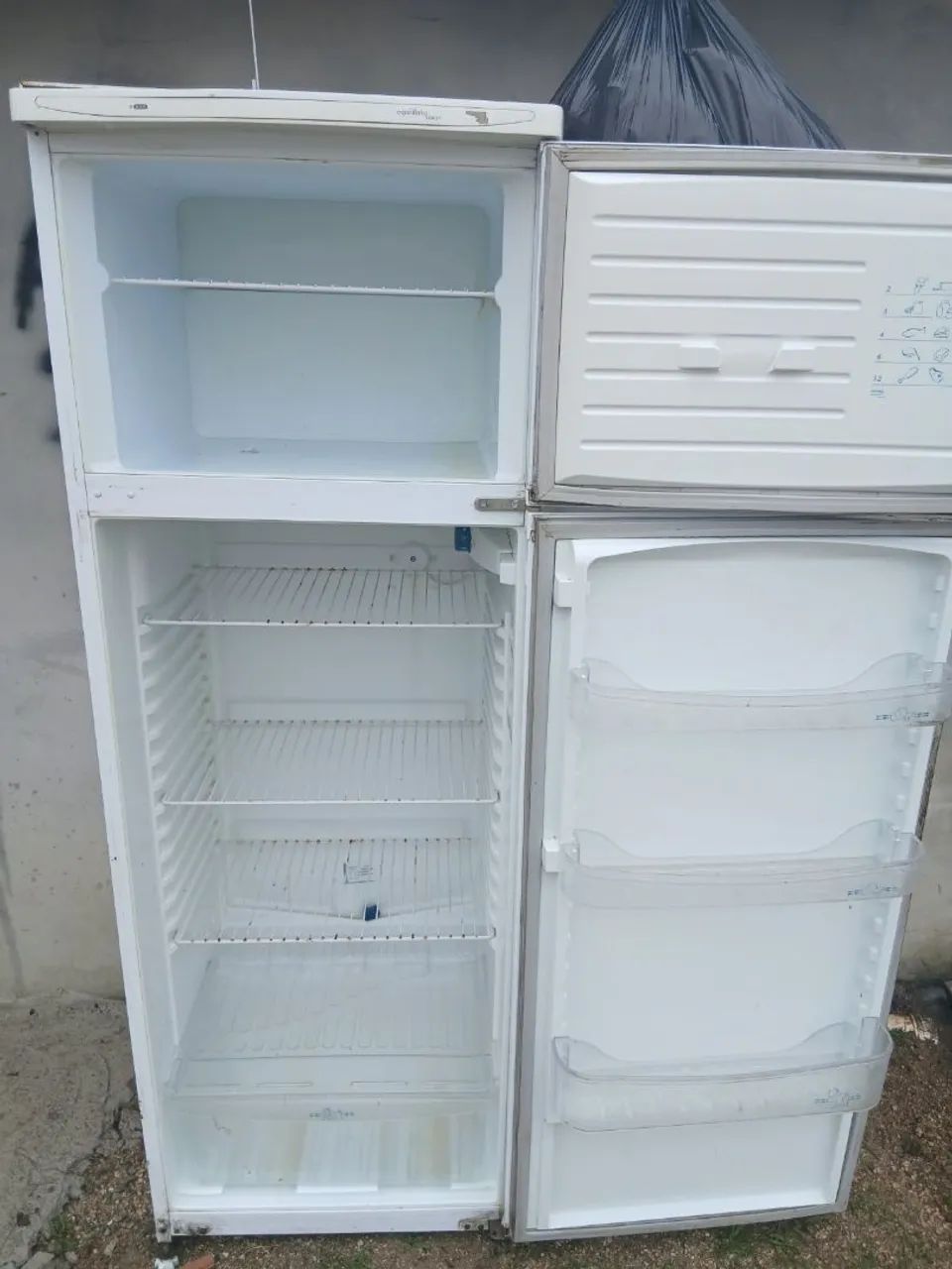 Geladeira para retirada de peças  - Foto 2