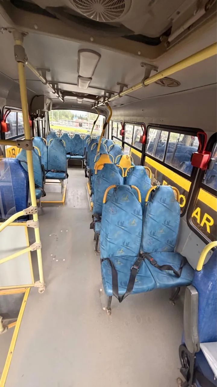 Micro ônibus escolar Neobus ano 2008 - Foto 2