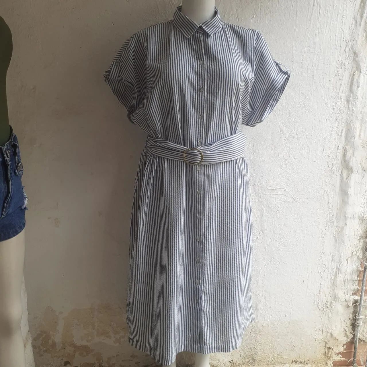 Vendo manequim plus size veste 44 com base 
