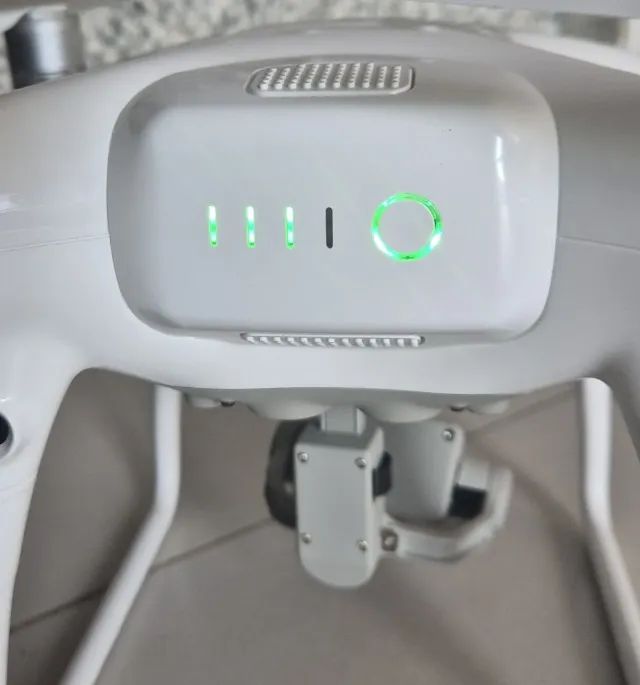 Drone DJI Phantom 4 - Foto 2