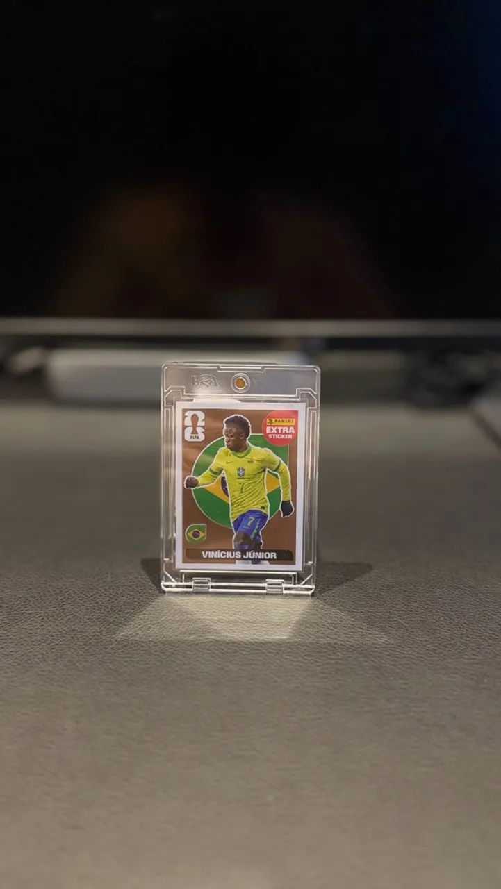 FIGURINHA LEGEND VINICIUS JUNIOR BRONZE 2026