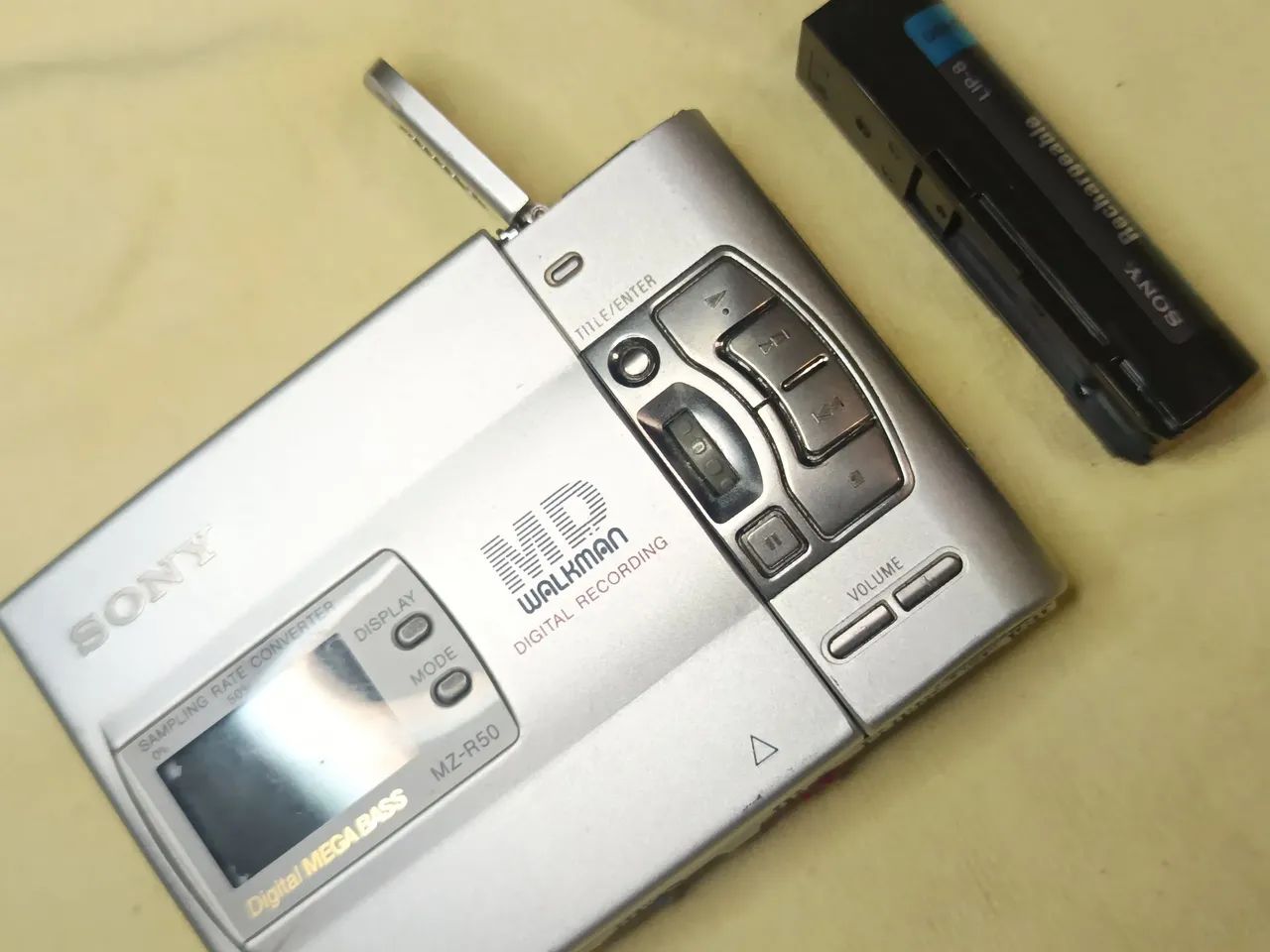 Sony Walkman MZ-R50 tocador de MD. Leia - Aparelhos de Som - Limão