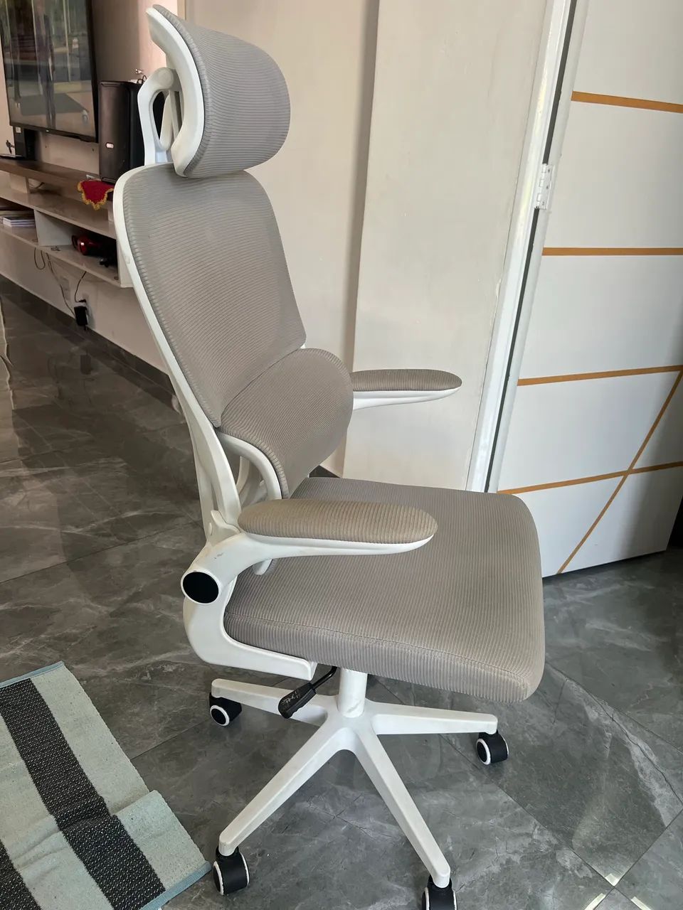 CADEIRA ERGONÔMICA 