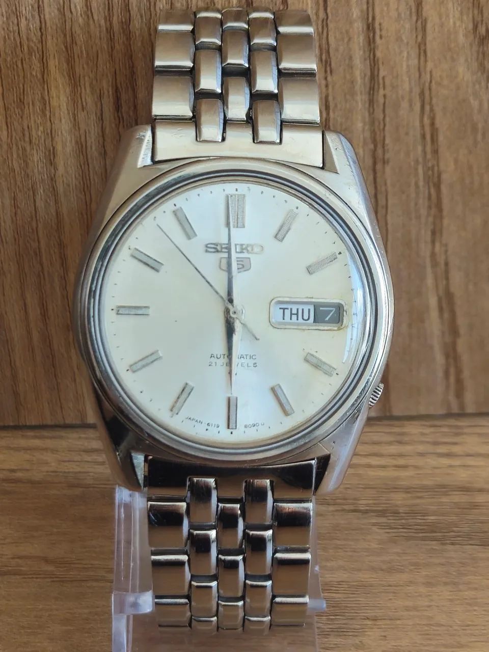 Relógio SEIKO 6119-8083 VINTAGE - Foto 2