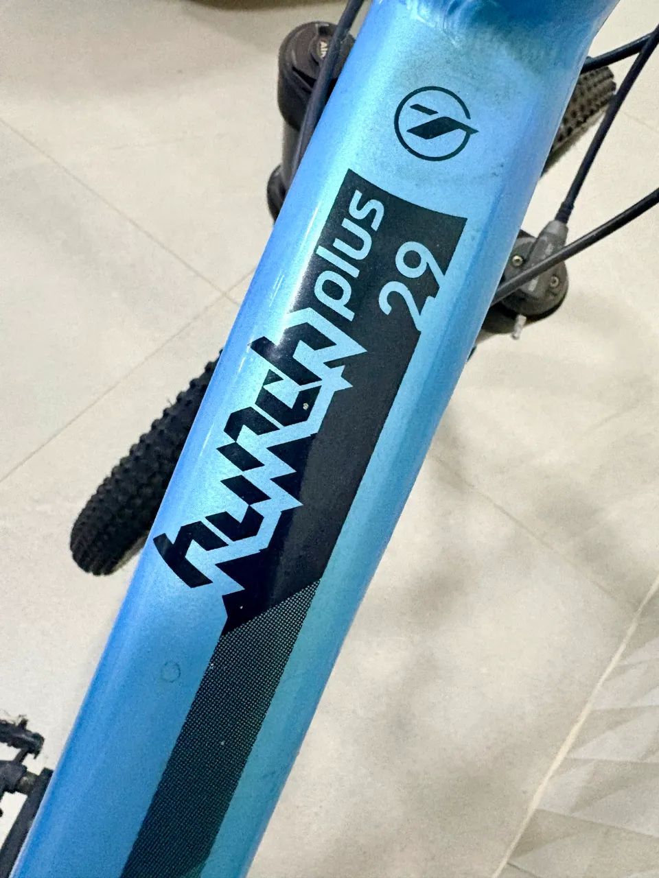 Bicicleta TSW Hunch Plus Aro 29 com Freio Hidráulico Shimano
