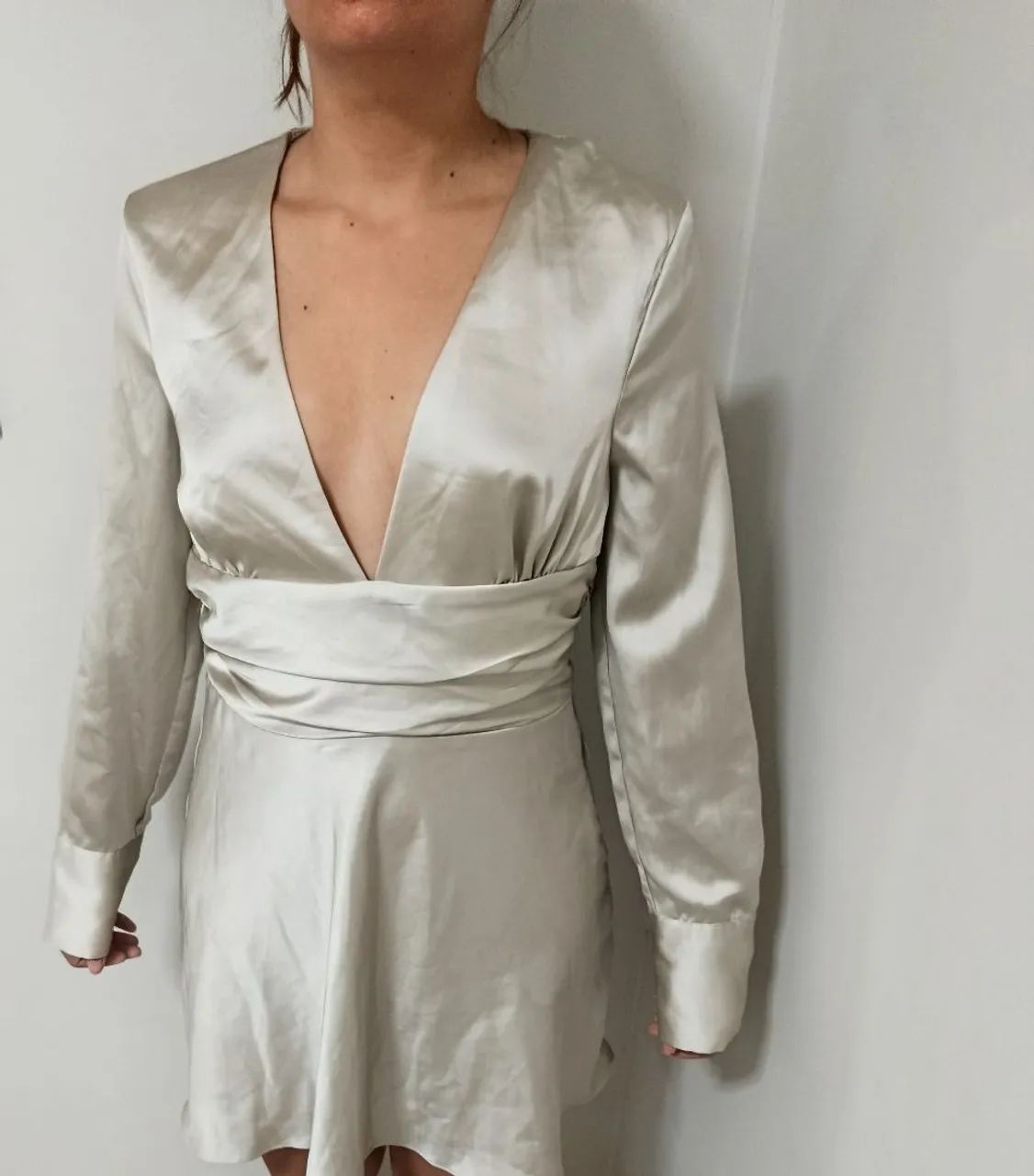 Vestido Zara seda perolado. 