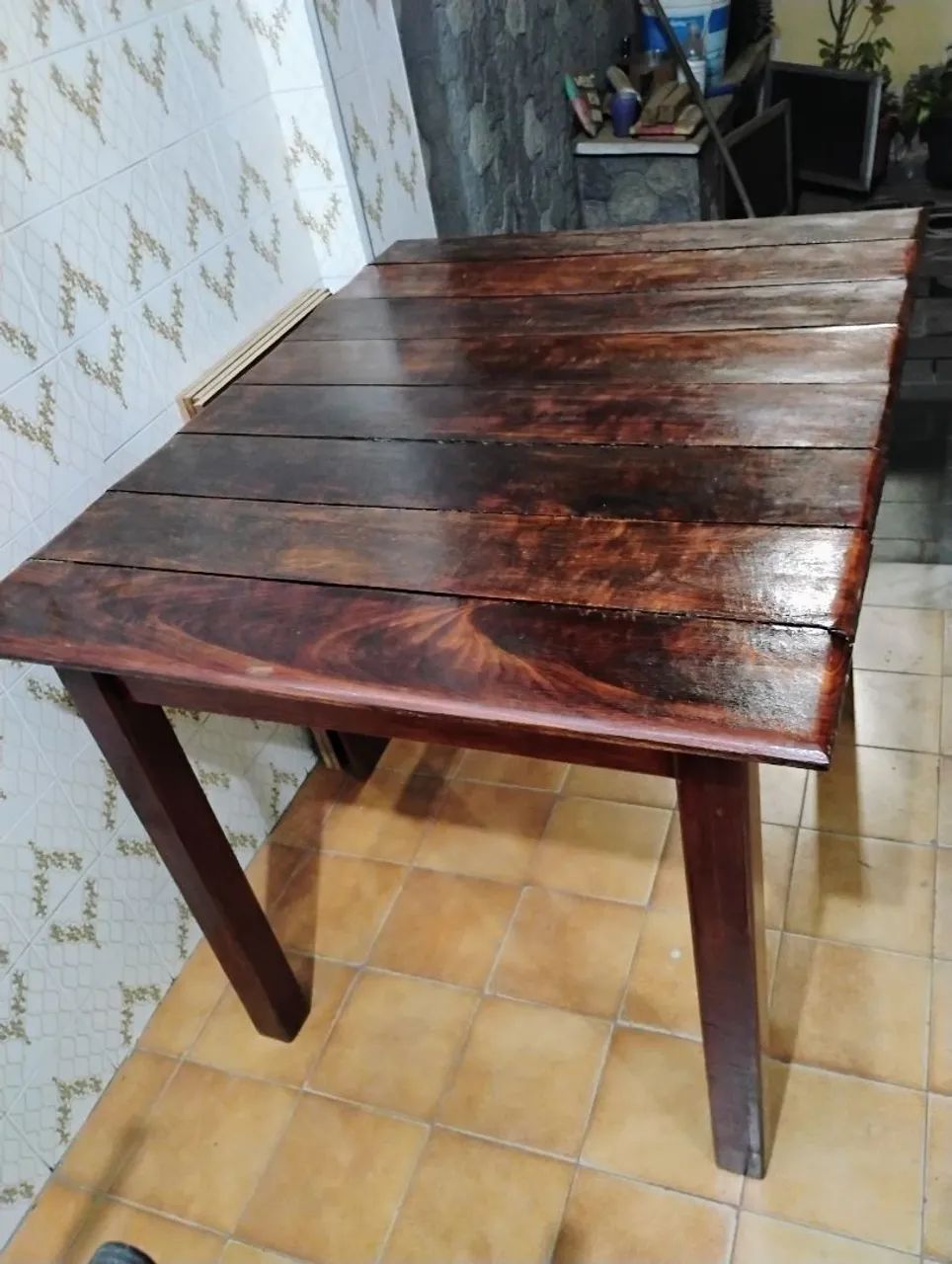Mesa rústica 