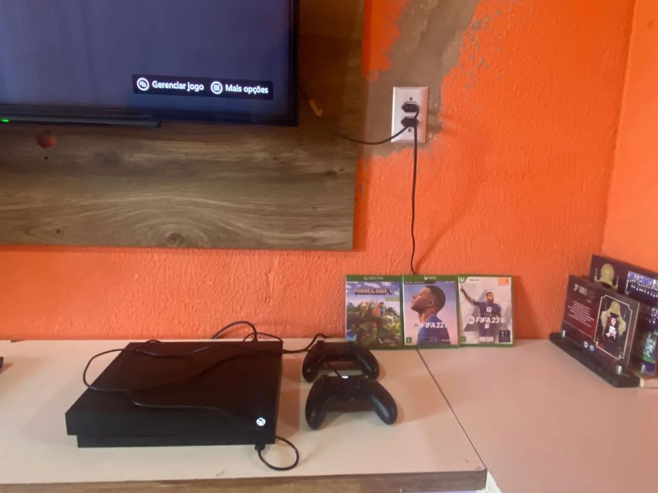 Xbox One X 1TB - Foto 2