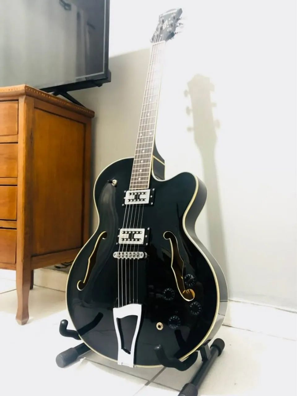 Strinberg SJS 350 Semi-Acoustic Guitar, Black (Perfect Condition)