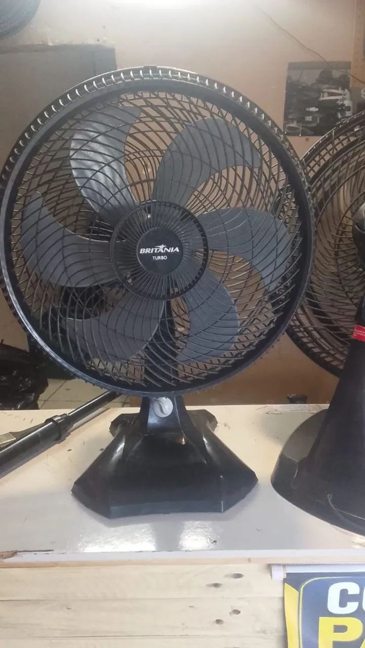 vendo ventilador grande Britânia 40cm  - Foto 3