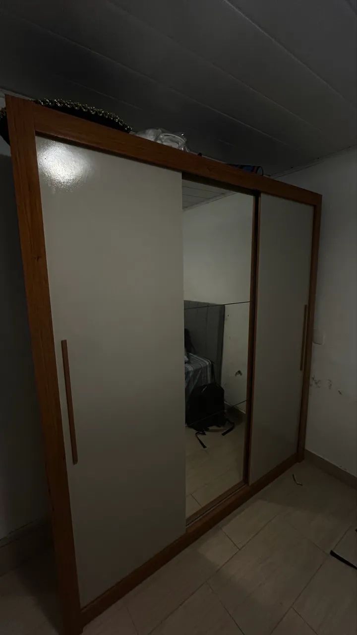 Guarda roupa 3 portas