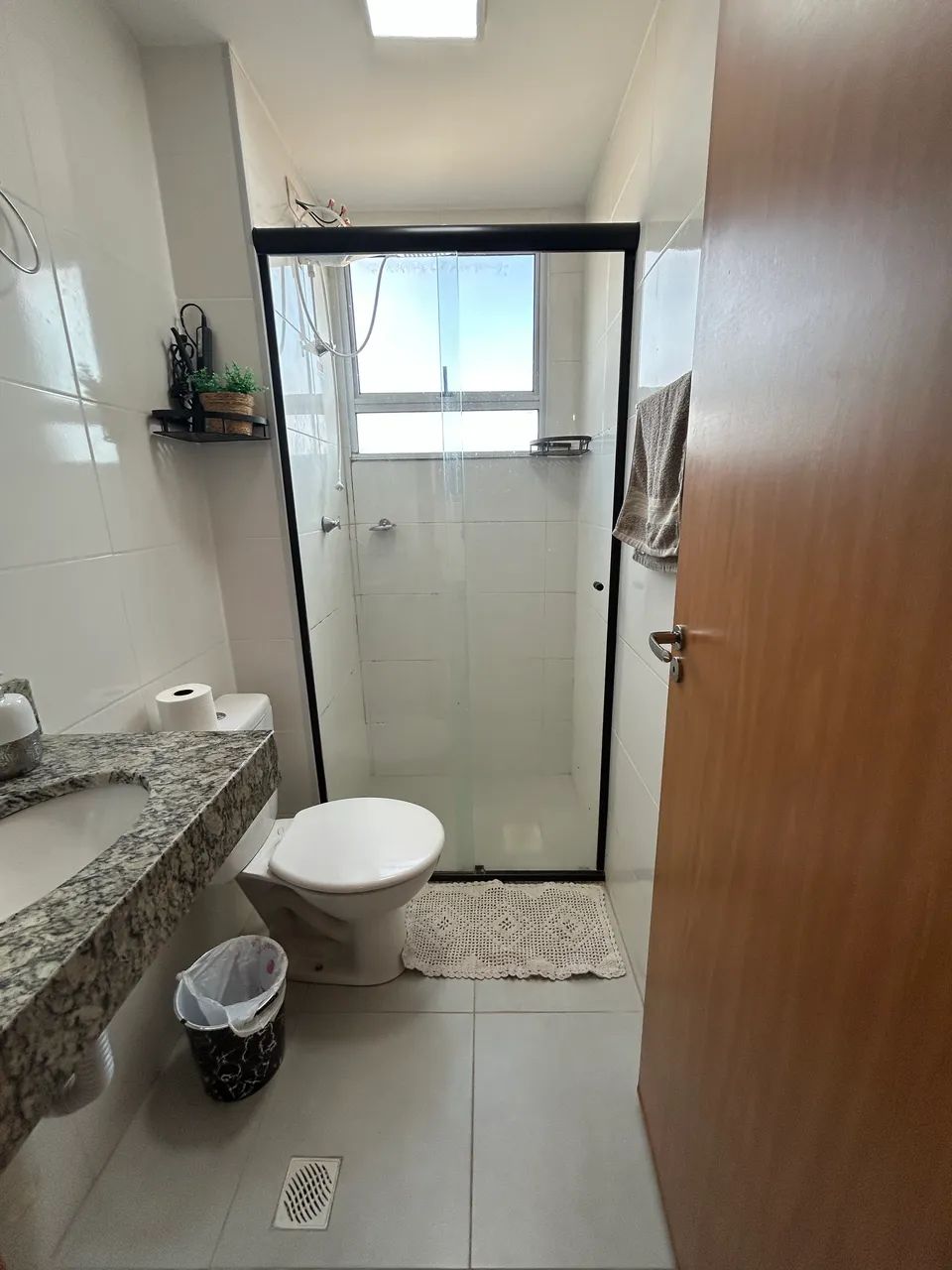 Alugo quarto em casa compartilhada - Foto 2