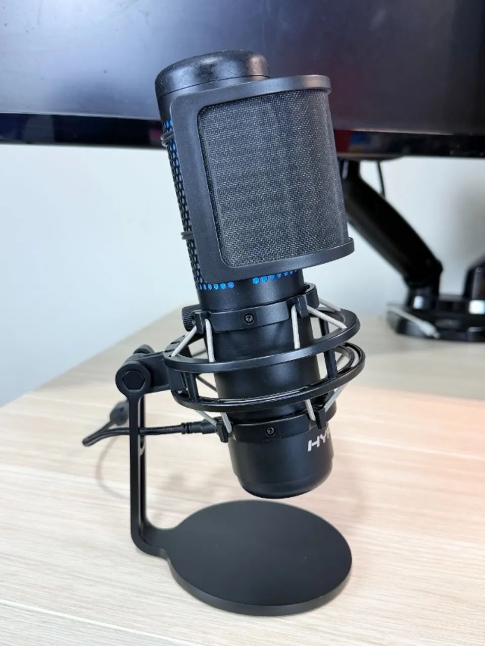 Microfone Gamer Hyperx Quadcast S + Pop Filter Funcionando Original Usado - Foto 4