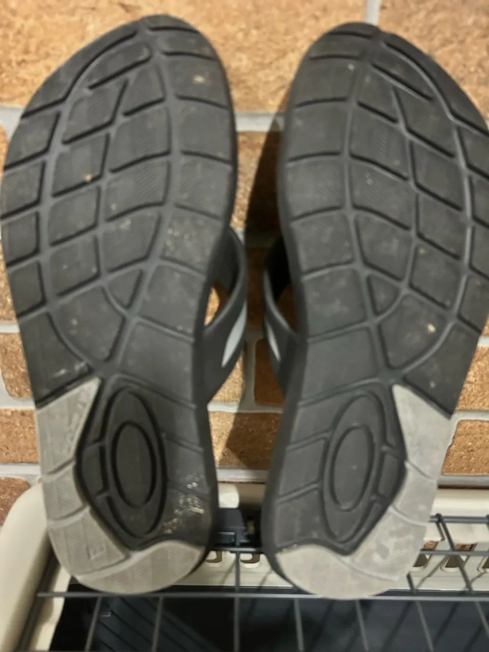 Chinelo Oakley  - Foto 3