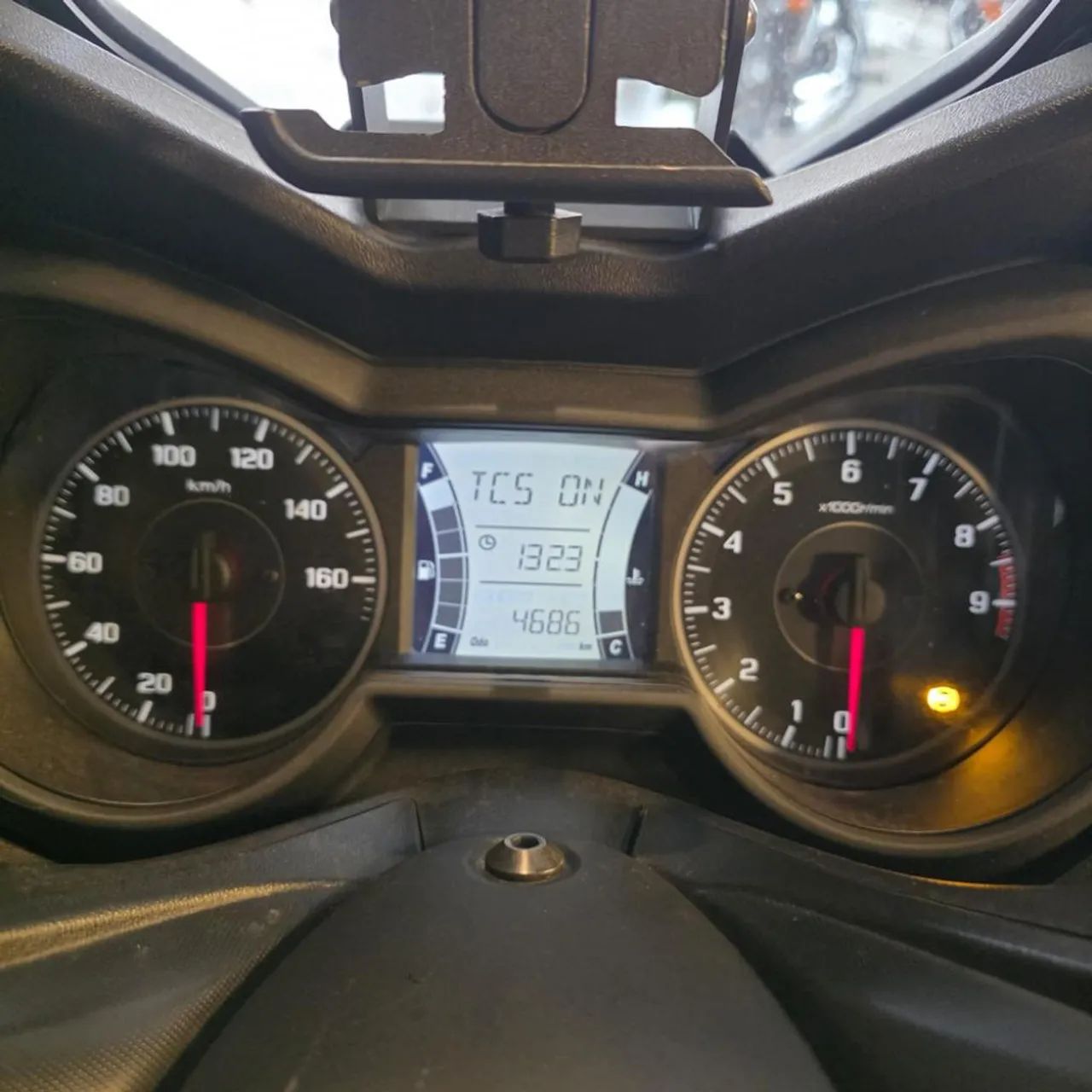 XMAX 250 ABS - Foto 4