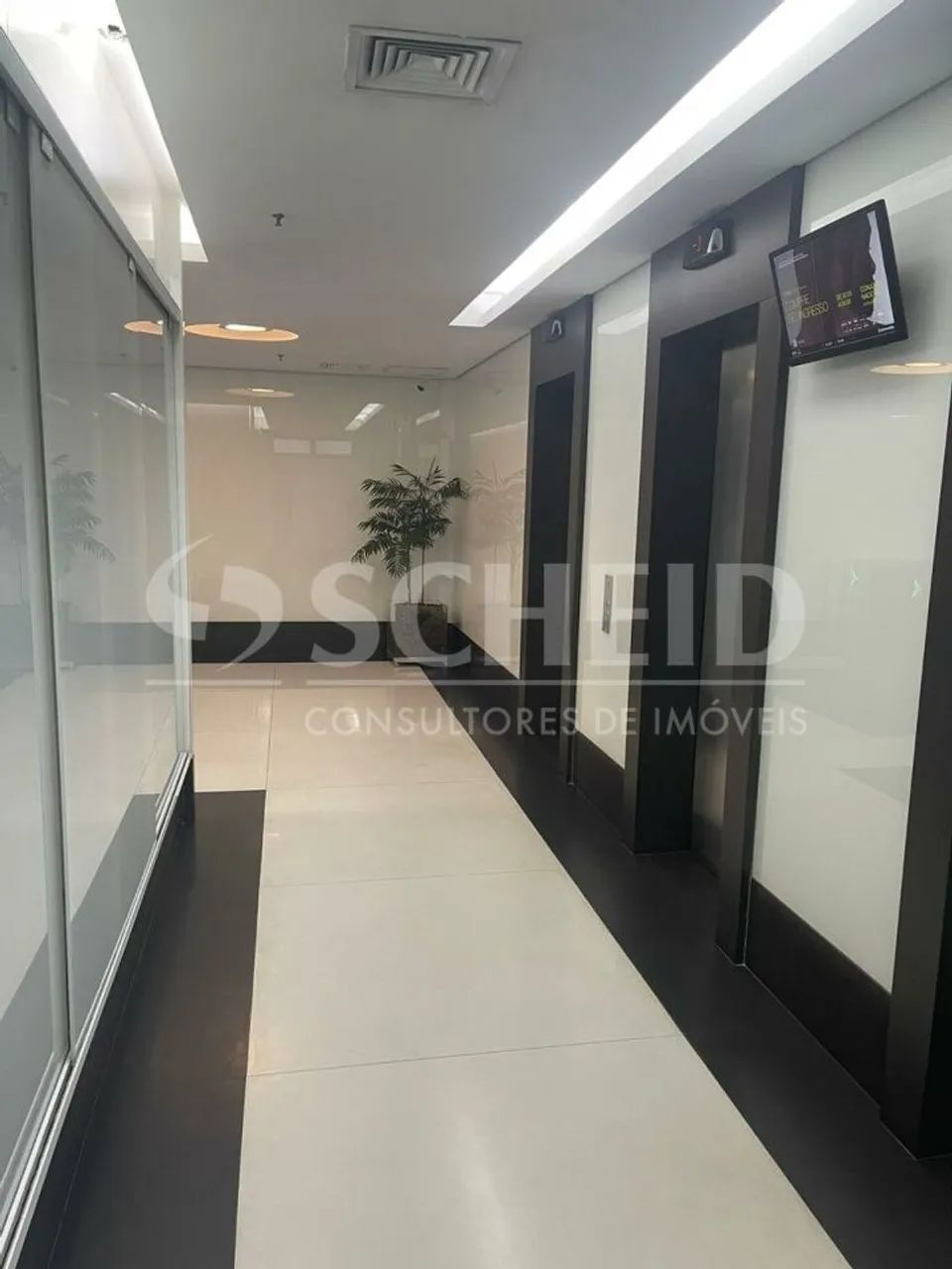 Conjunto Comercial Reformado no Itaim Bibi - SP