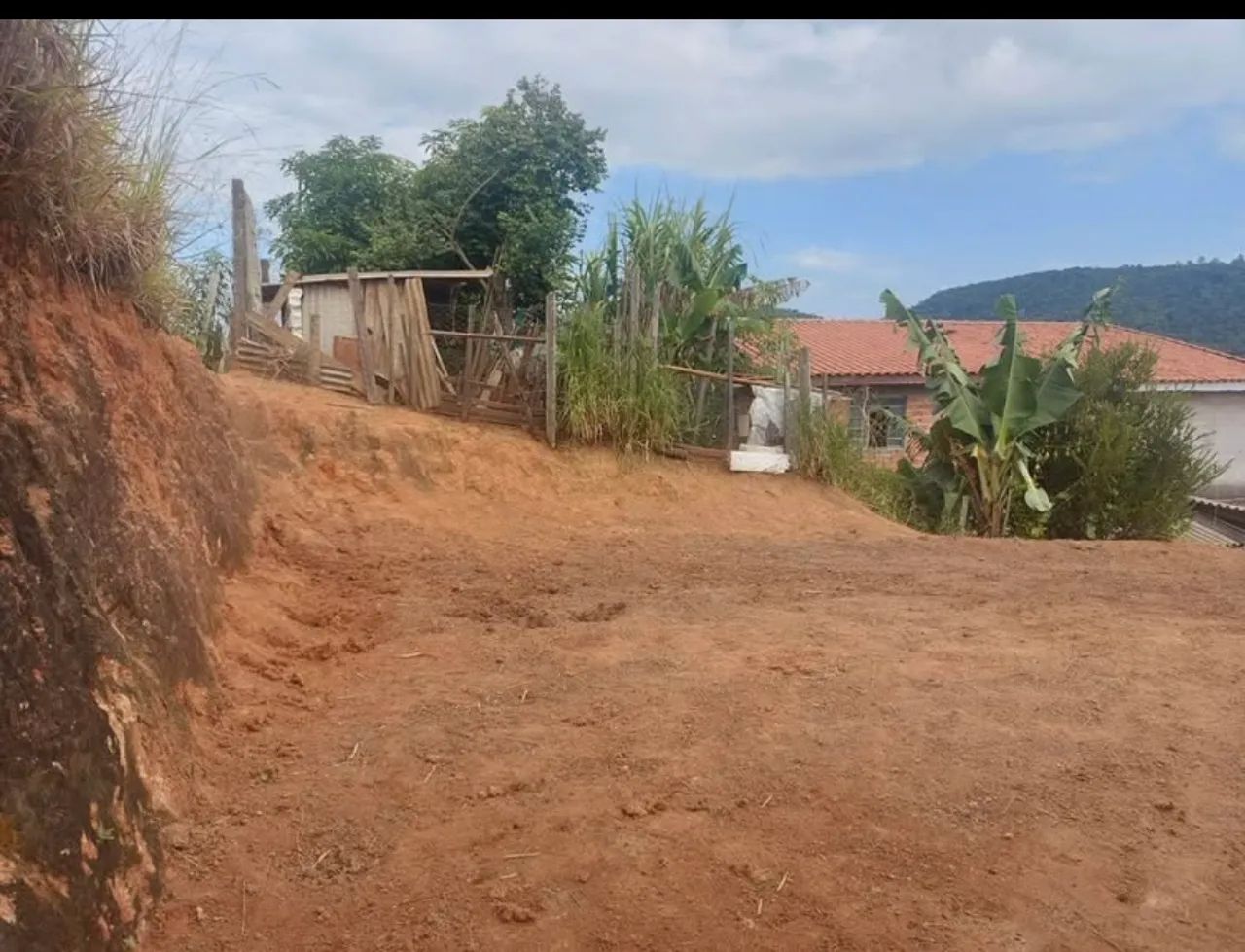 Terreno 200 metros quadrados em Vargem - Sp