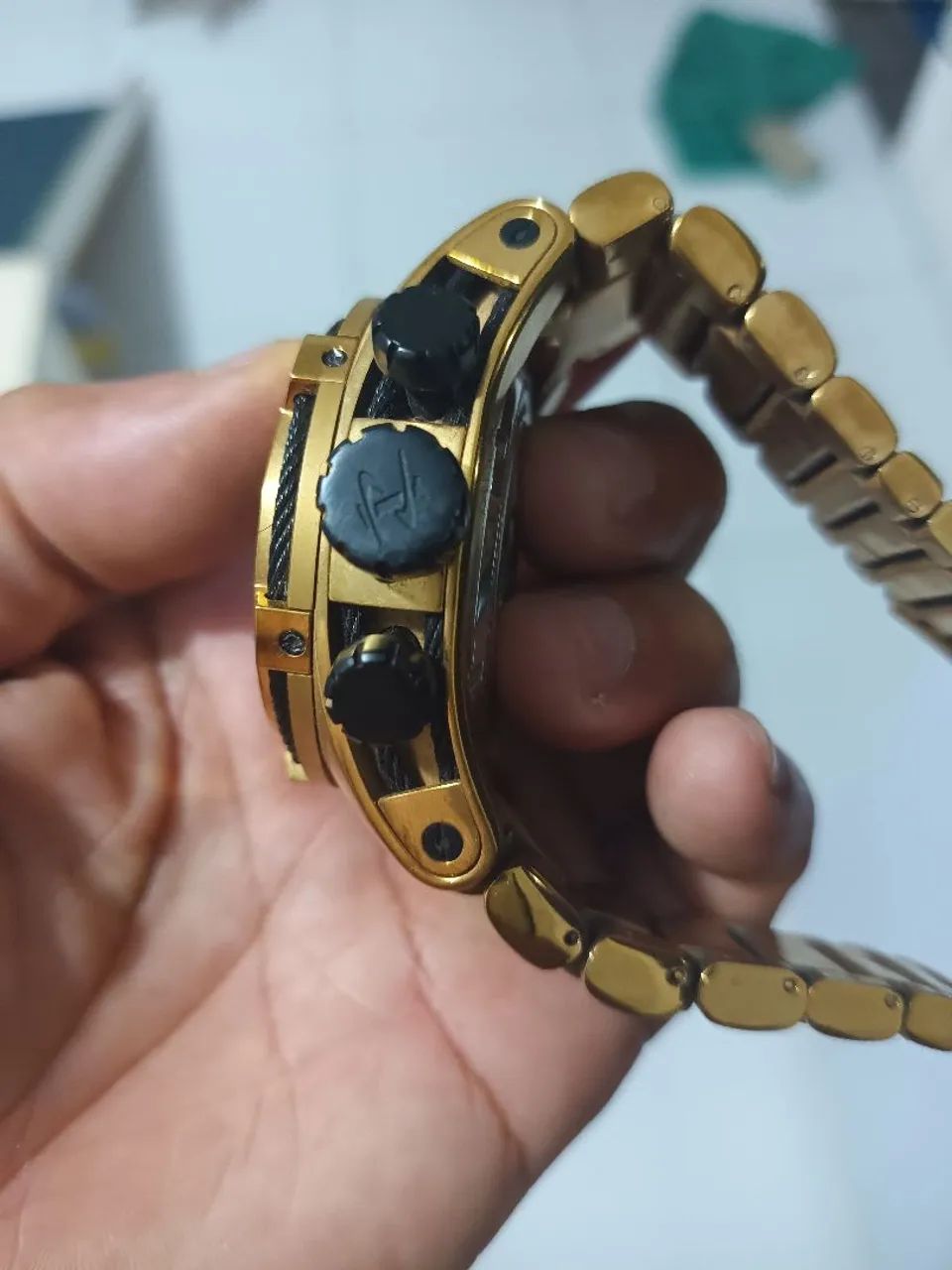 Vendo Excelente Relógio INVICTA Bolt Zeus  - Foto 2