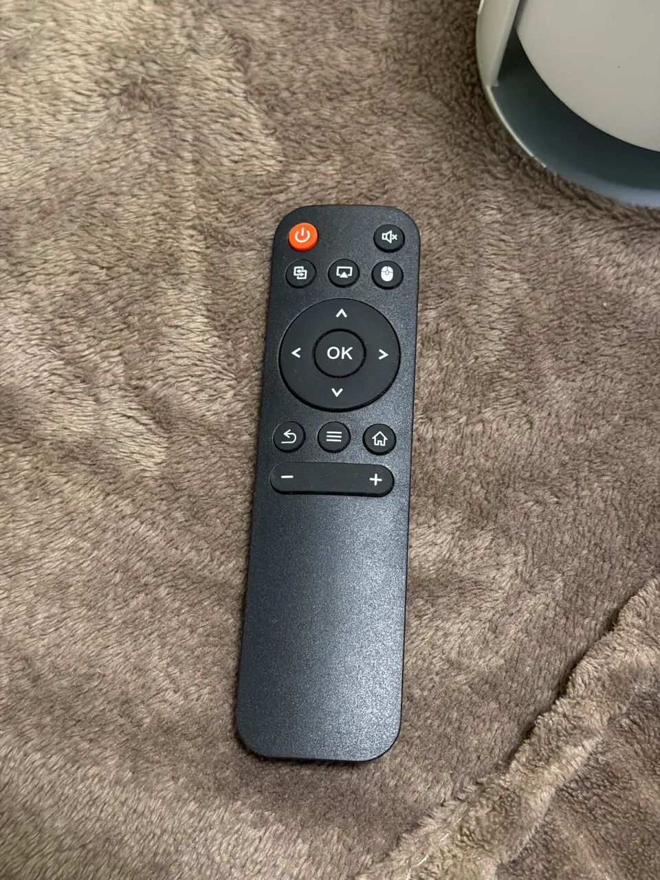 PROJETOR 4K - Projetores e Telas de Projeção - Primeiro de Maio