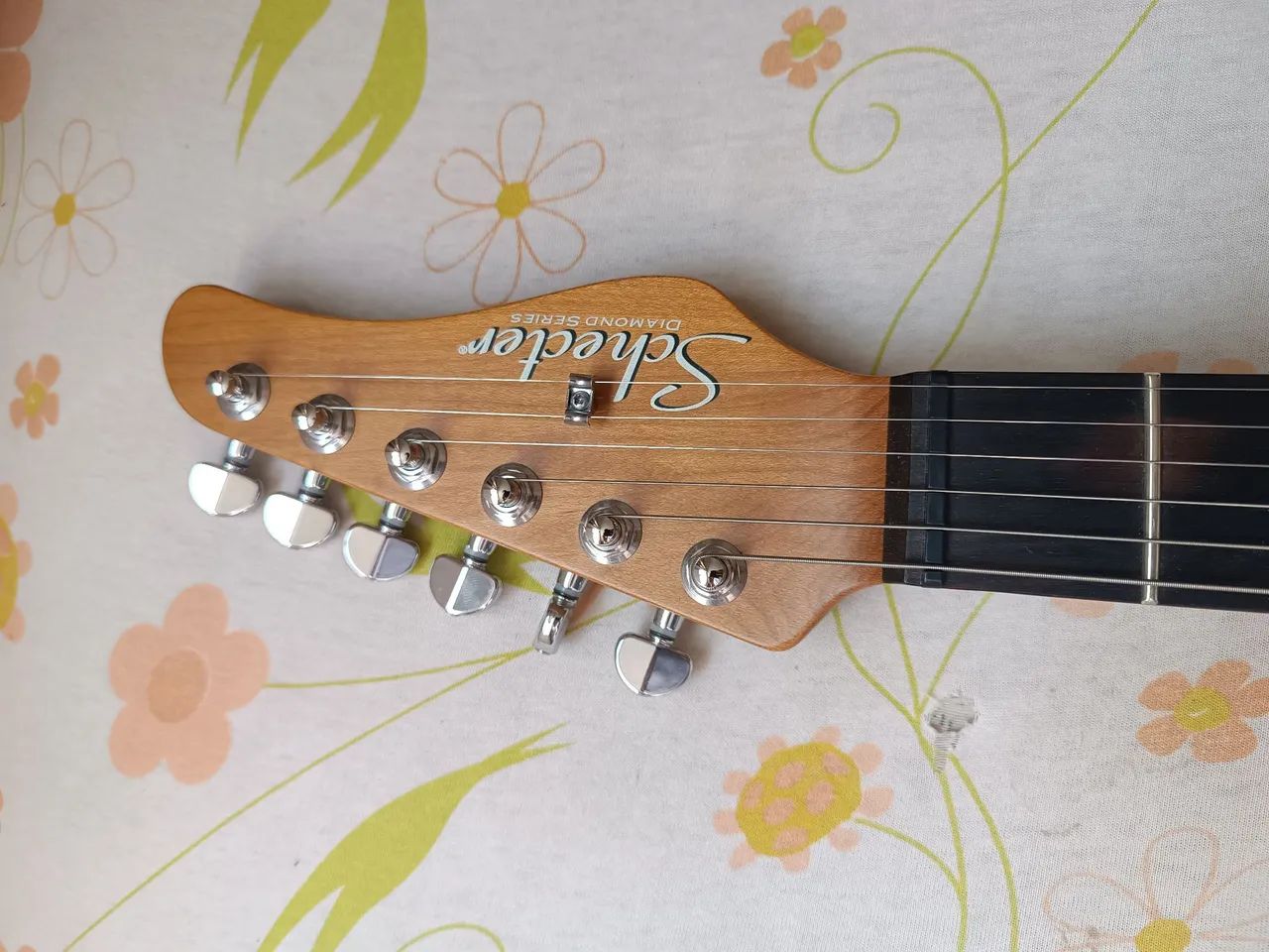 Guitarra Schecter Nick Johnston Troco em PC - Foto 2