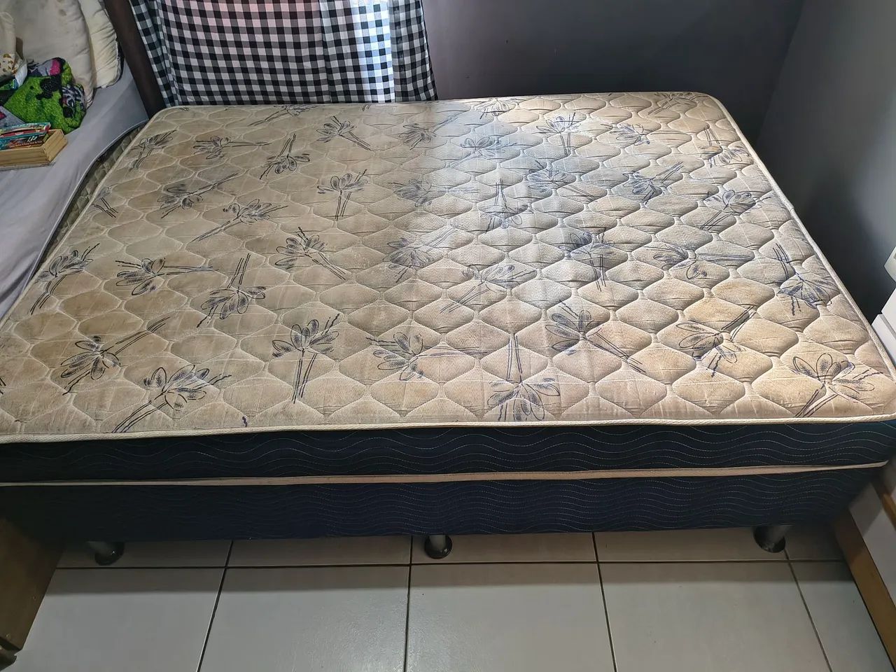 Cama box de casal conjugada 