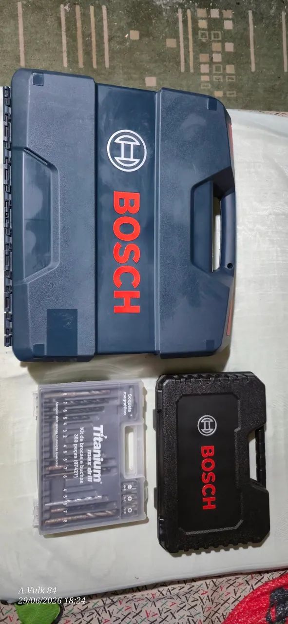 Parafusadeira Furadeira Impact Gsb 18v-50 Bosch Completa