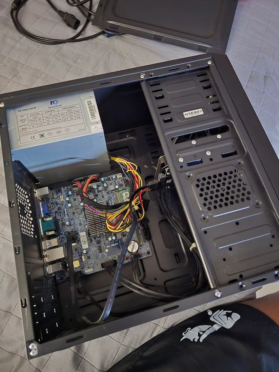 Computer Case PC with Intel Celeron (Ready for Use)65704301487619125