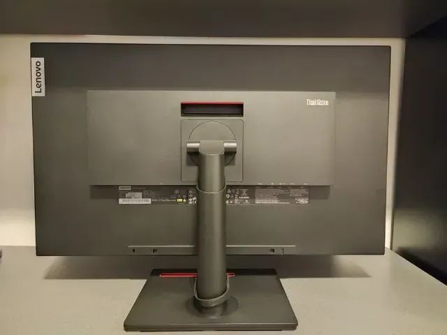 ThinkVision 4K 32 polegadas Monitor profissional Lenovo - Foto 2