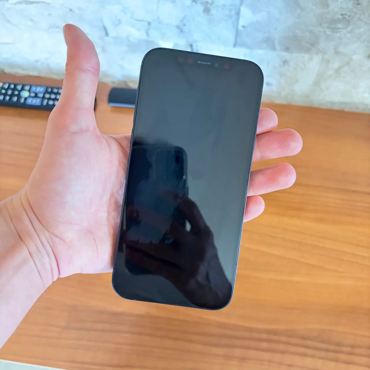 iPhone 12 64G - Foto 2