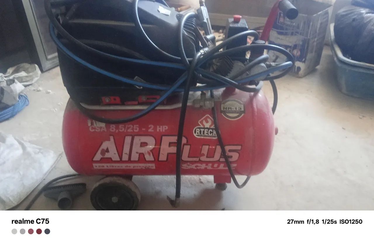 Compressor 
