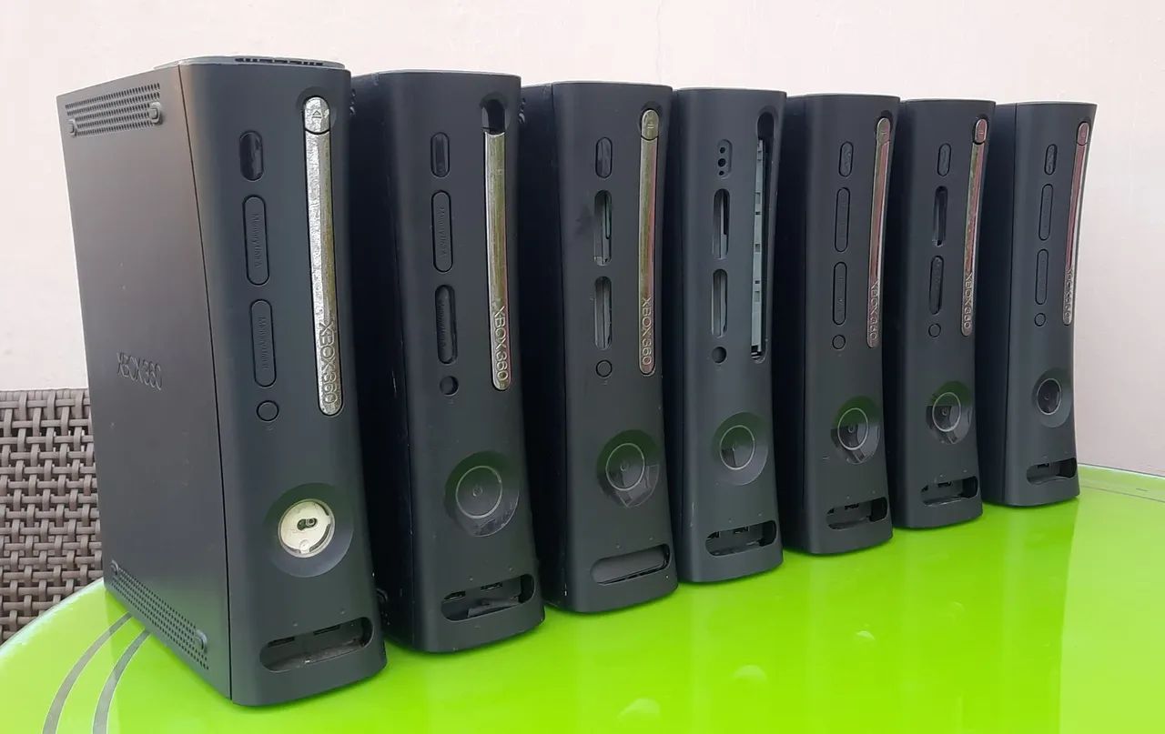 Lote com 7 vídeo game Xbox 360 fat elite 