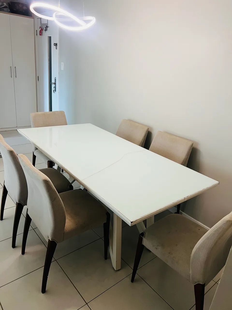 Mesa Com 6 Cadeiras 