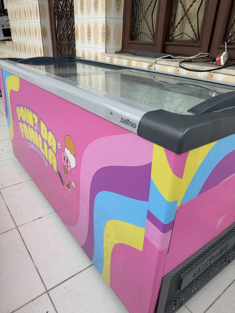 Freezer metalfrio 505 litros