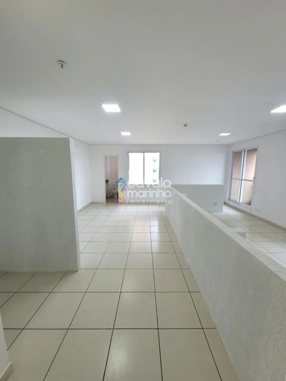 Sala comercial para alugar no Edifício New Office com banheiros e 1 vaga, 57m² - Nova Ribe