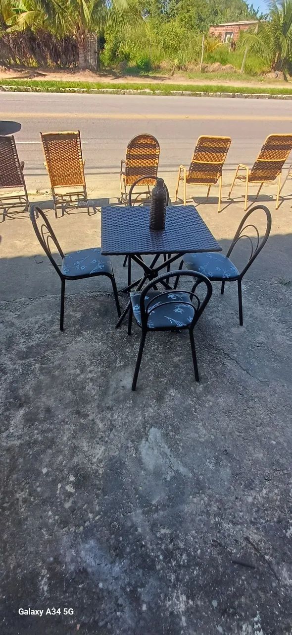 Jogo de mesa em junco