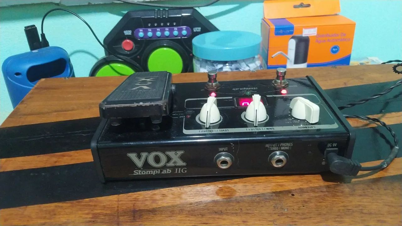 Pedaleira stomp lab 2G vox - Foto 4
