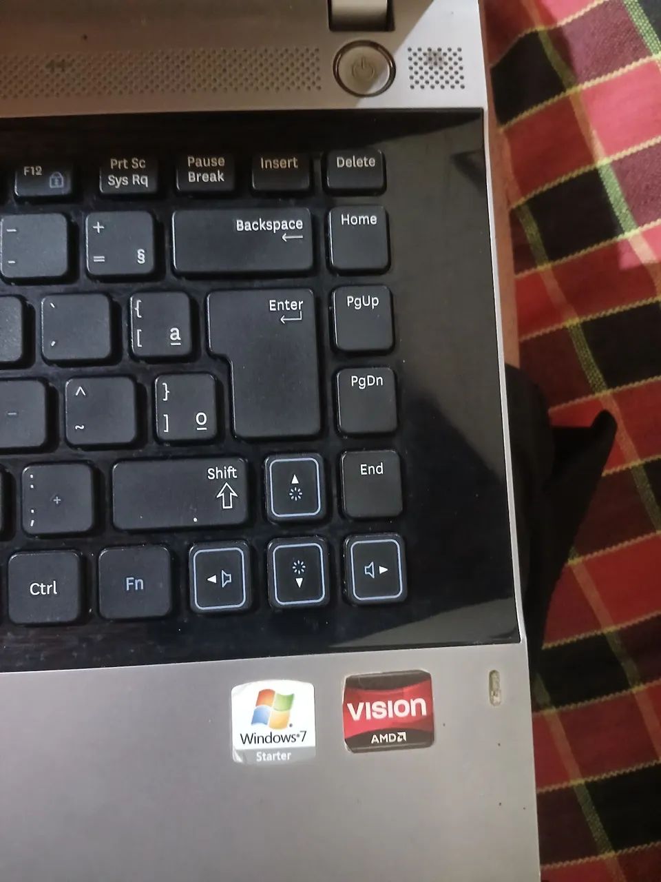 notbook samsung com defeito - Foto 5