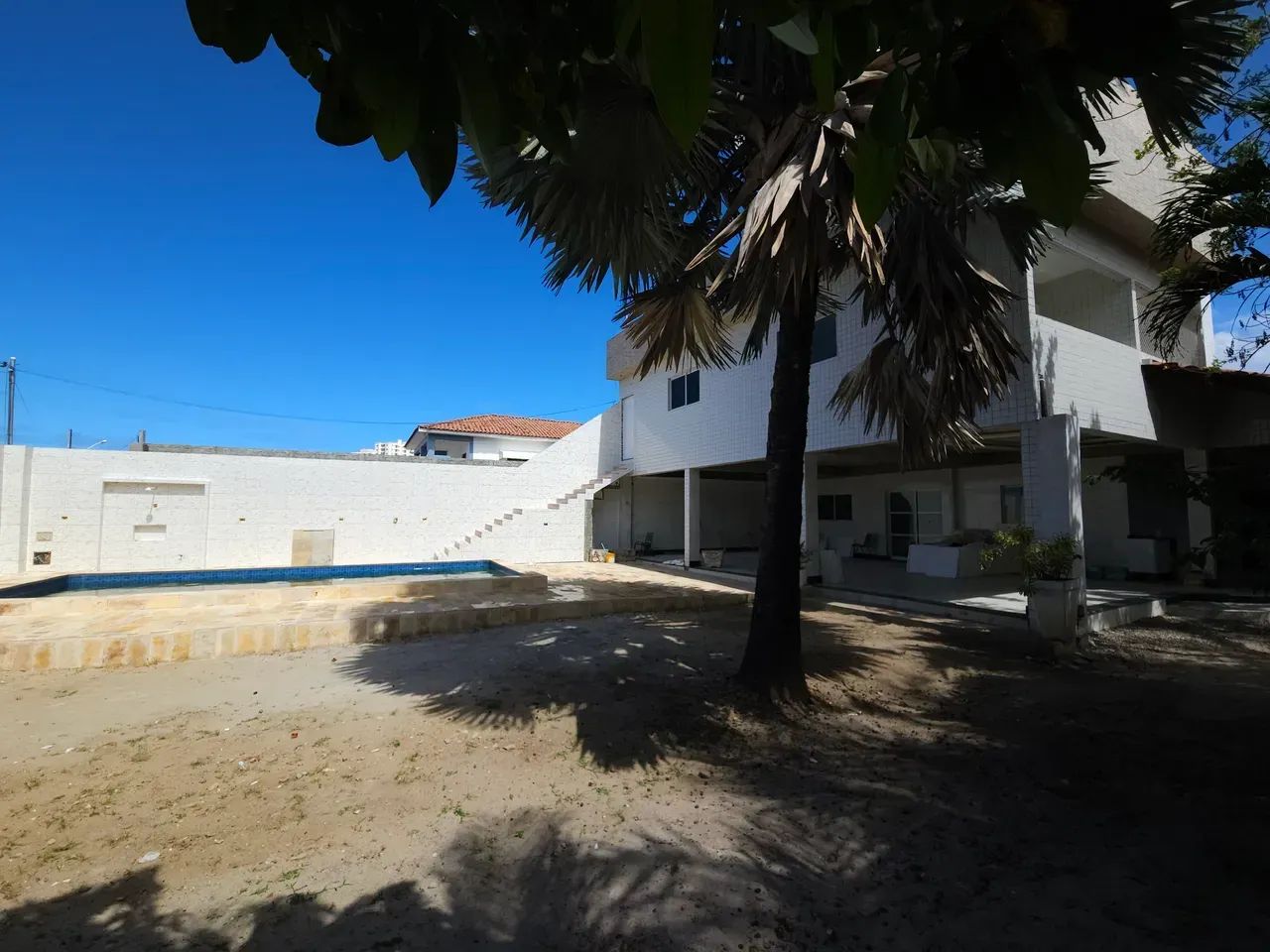 RC Aluga Prédio Residencial ou Comercial com Piscina 7 Quartos 6 Suítes e Mirante we speak - Foto 4
