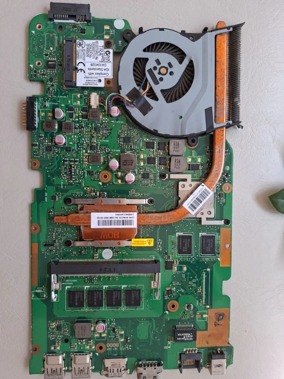 Placa-Mãe Asus X555LG - Intel i5 + NVIDIA GeForce 920M (Testada) - Foto 2