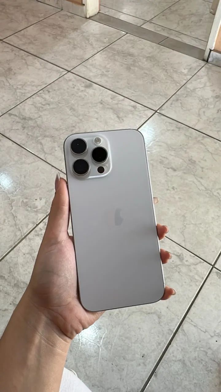 Iphone 16 pro max 