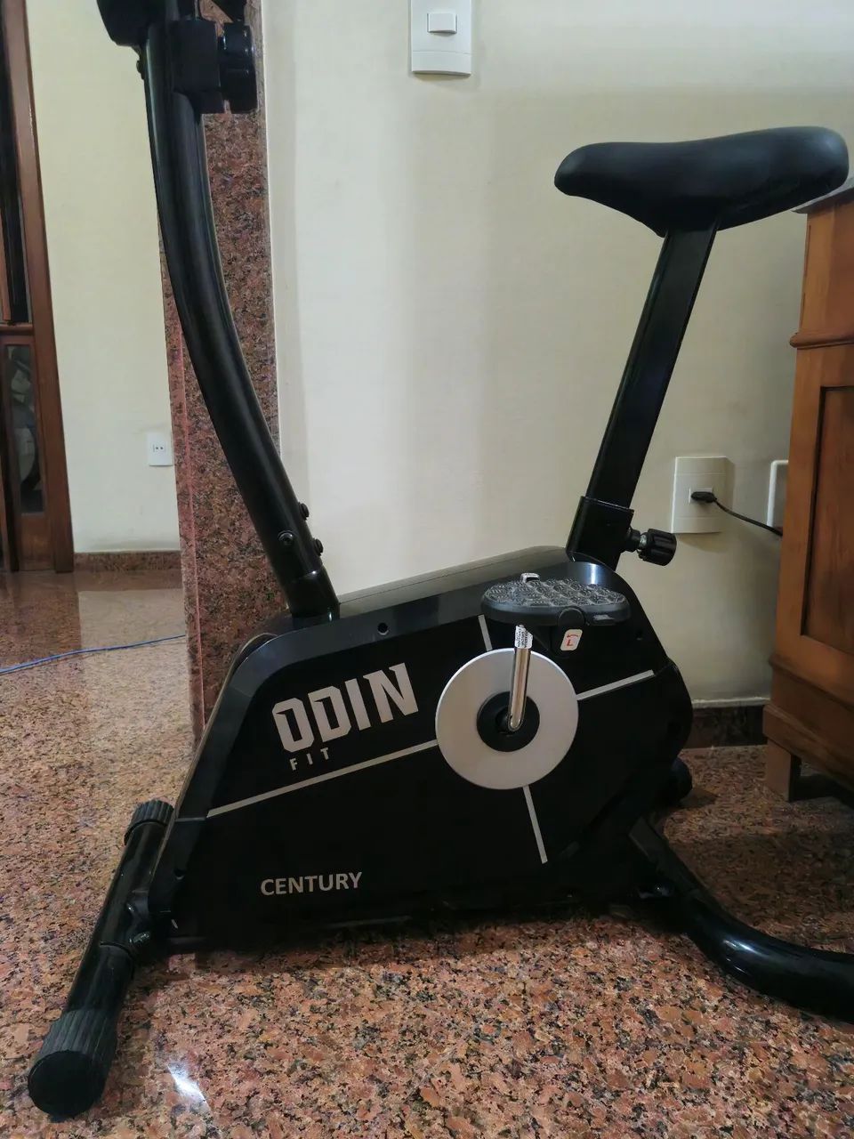 vendo bicicleta ergométrica vertical