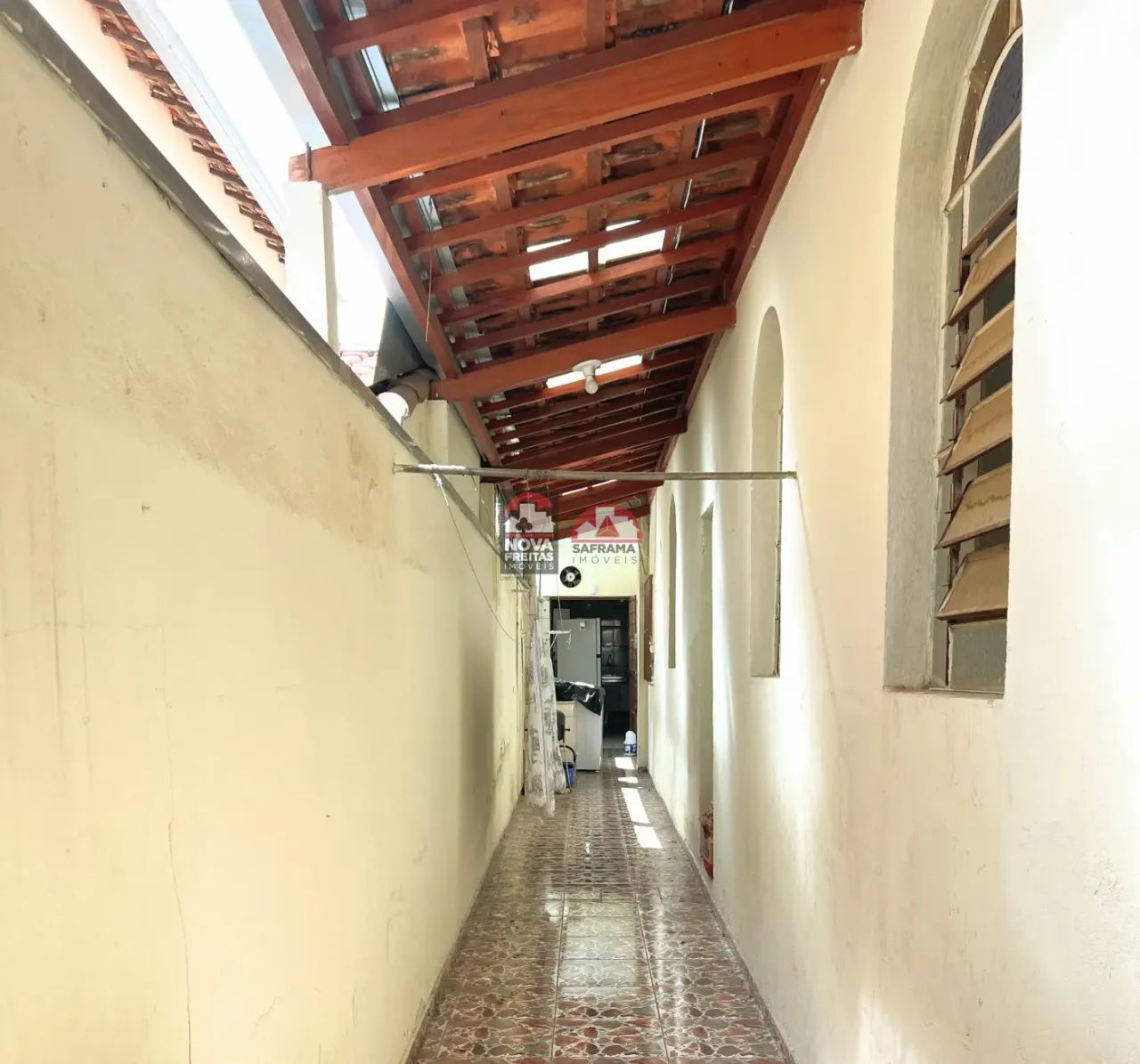 Sobrado com ponto comercial 300m² - Parque Industrial - Foto 3