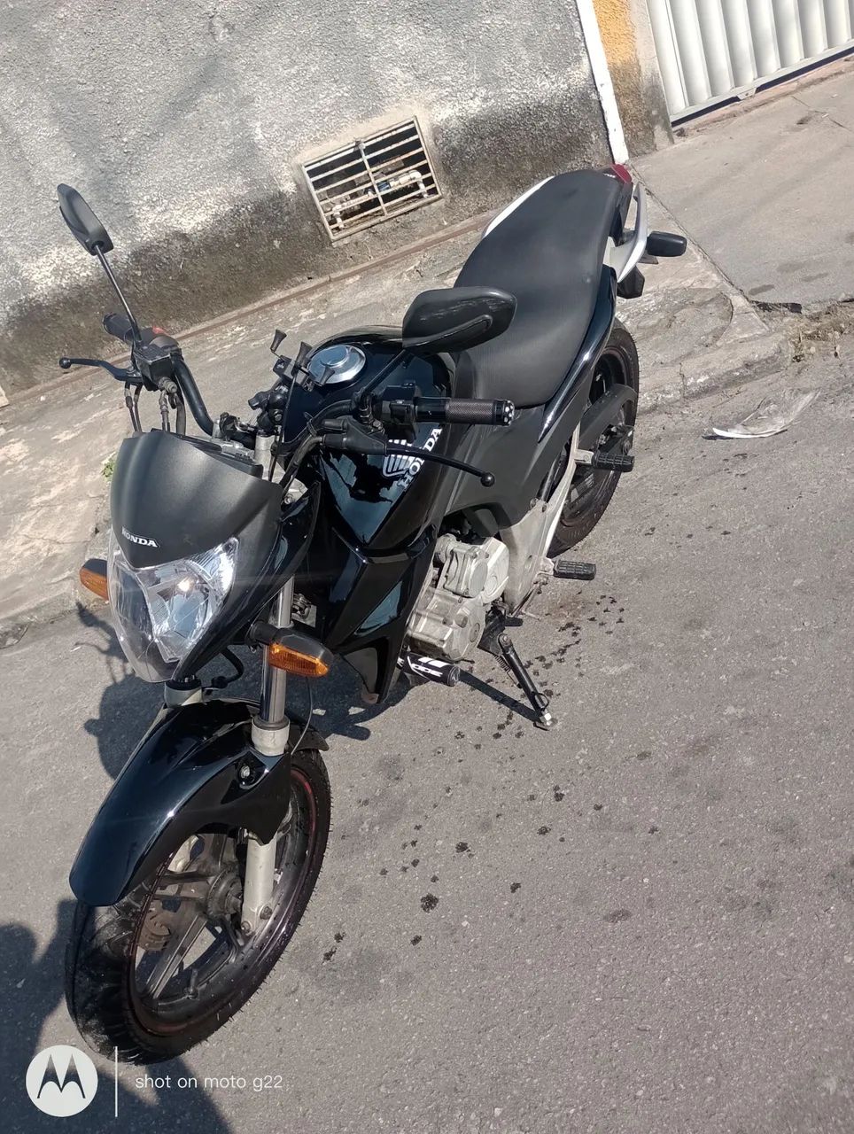CB 300  - Foto 2