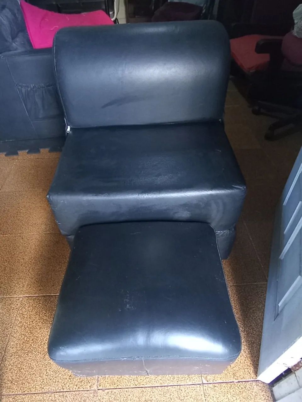 Cama poltrona solteiro com encosto de cabeça e descanso de pé - Foto 2
