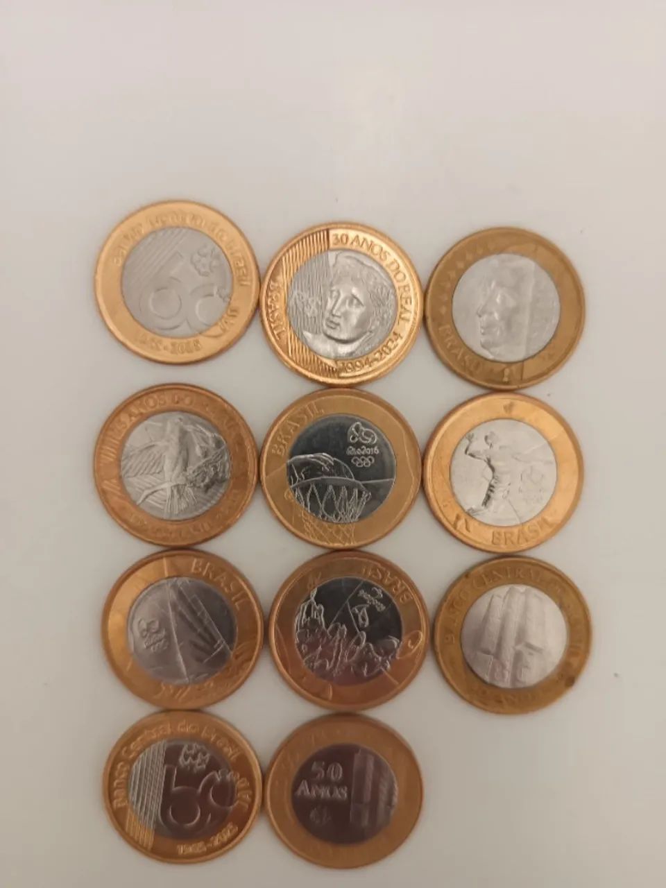 Moedas Antigas do Brasil - Foto 2