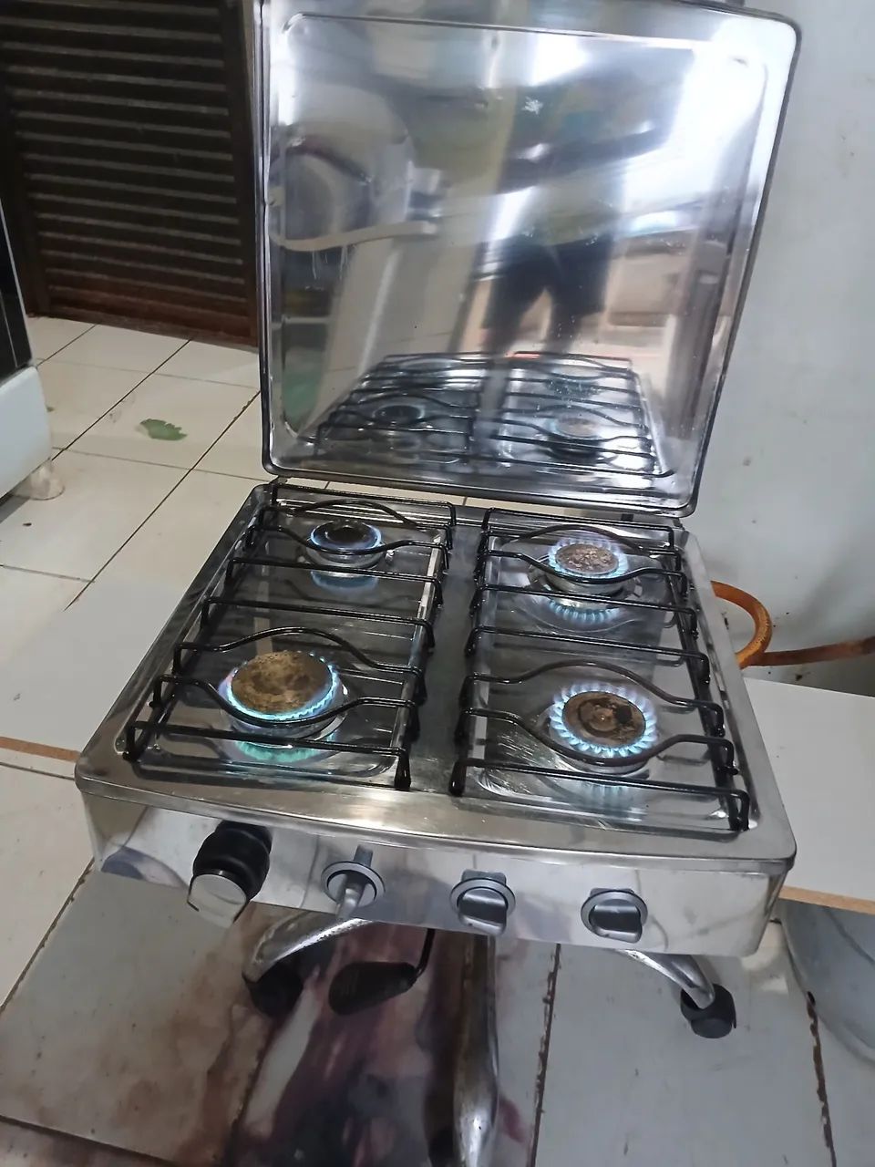 Fogão de mesa funcionando tudo  - Foto 4