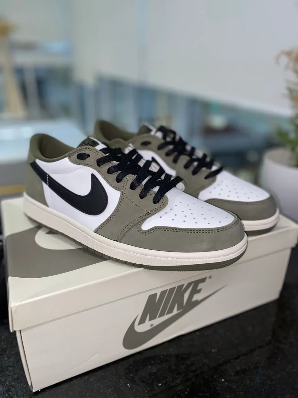 Air Jordan 1 Low Medium Olive - Calçados - Gleba Fazenda Palhano