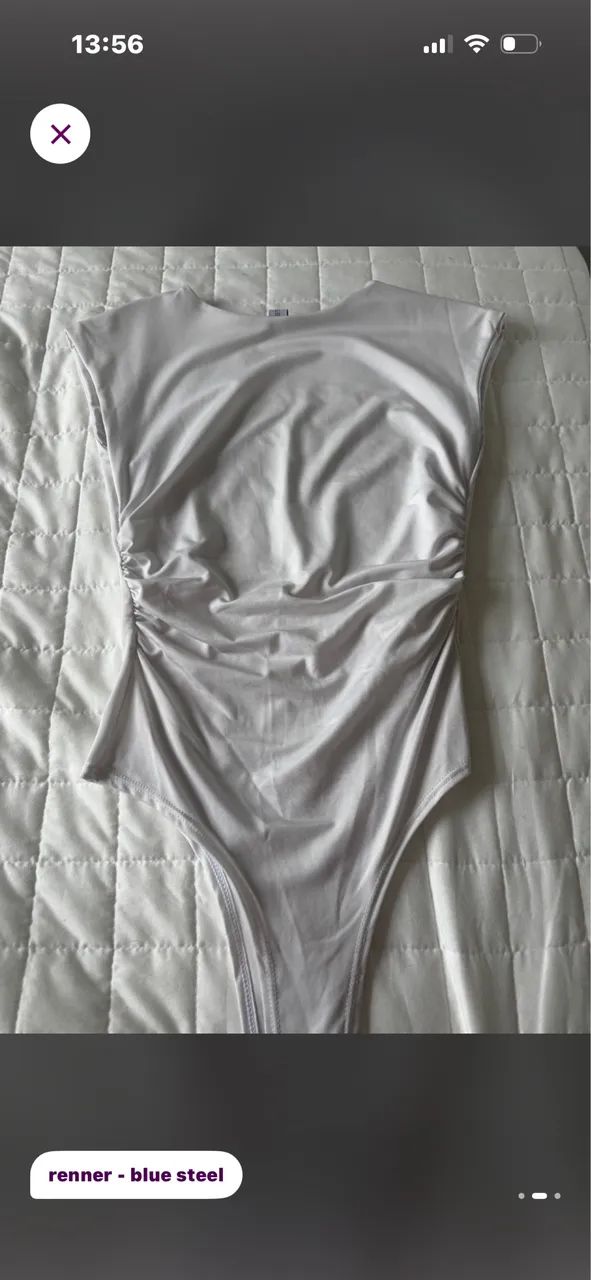 Body branco bluestell com detalhes drapeado 