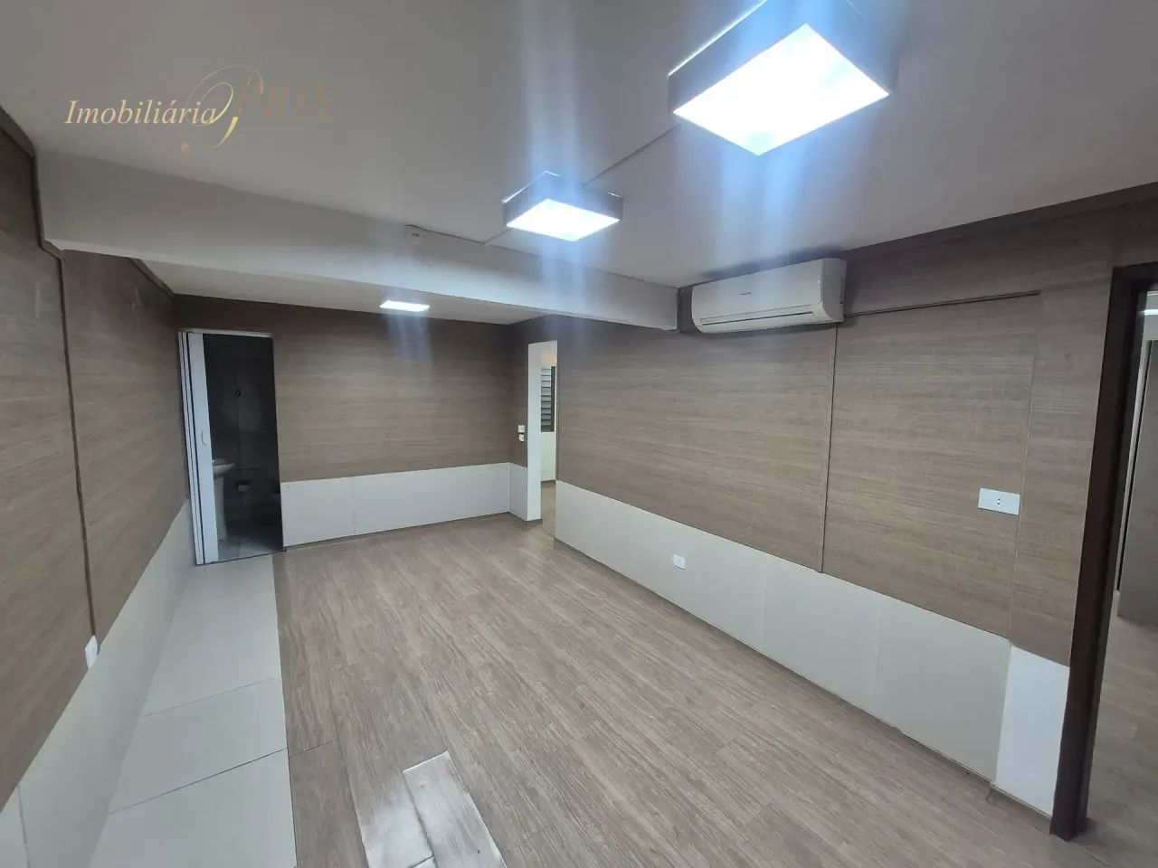 Sala para locação COM 4 VAGAS DE GARAGEM, Centro Cívico, Curitiba, PR - Foto 4