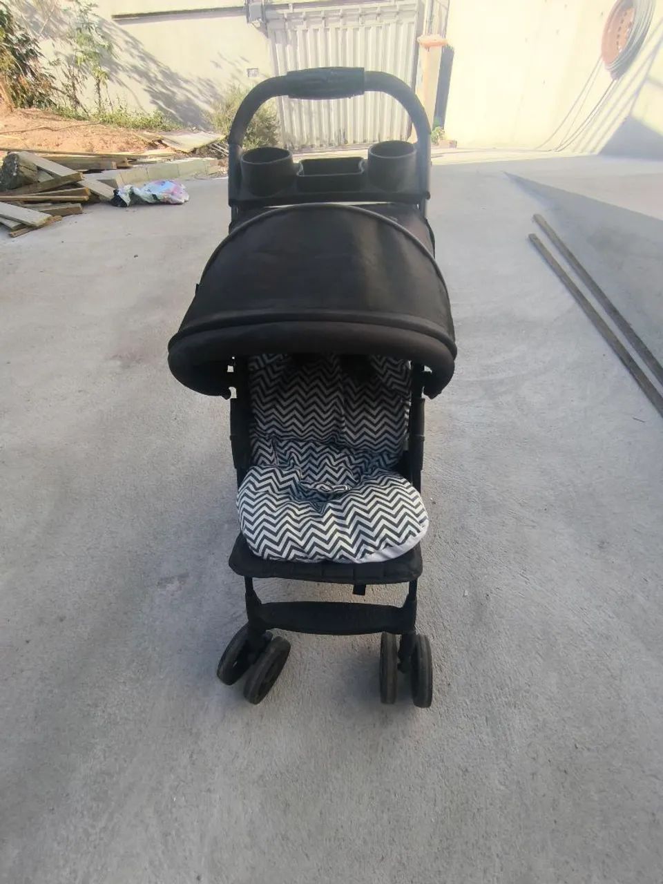 Carrinho de bebê marca Voyage  - Foto 2